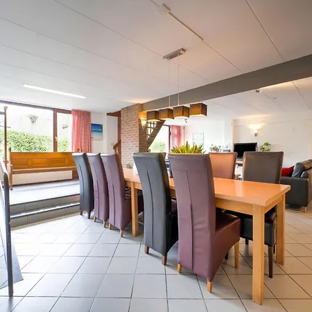 Holiday home Serene In With Terrace *
