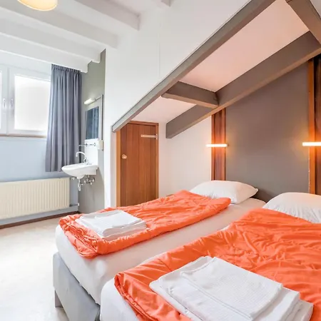 Serene In With Terrace Holiday home Ulestraten