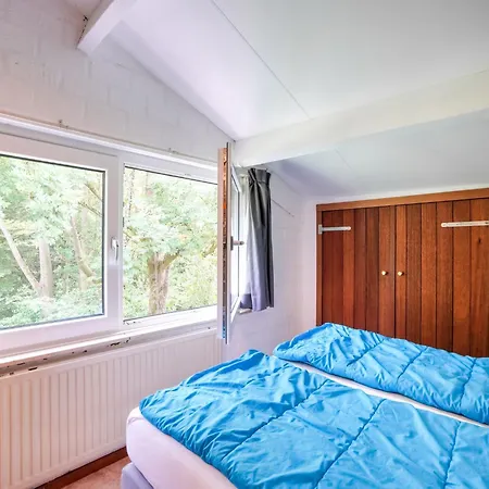 Serene In With Terrace * Ulestraten