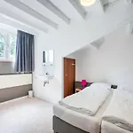 Serene In With Terrace Ulestraten