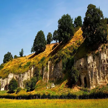 Serene In With Terrace Ferienhaus *