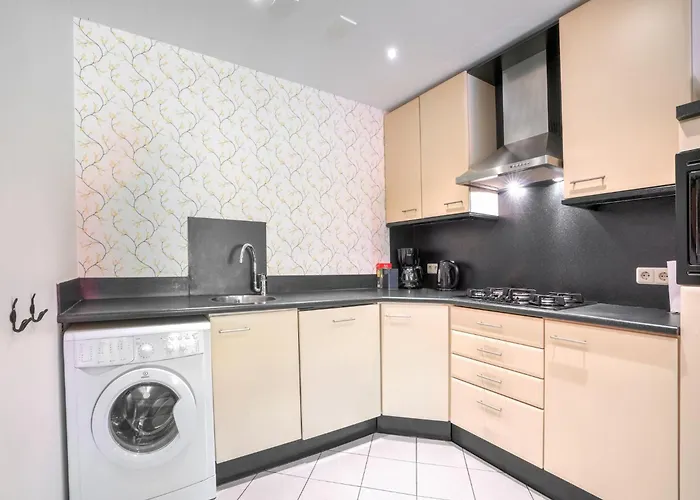 Serene In With Terrace * Ulestraten